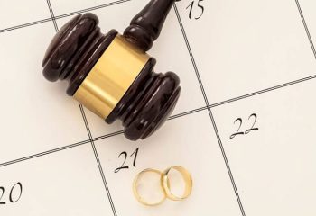 طلاق غیابی از طرف زن + شرایط و مراحل دادخواست