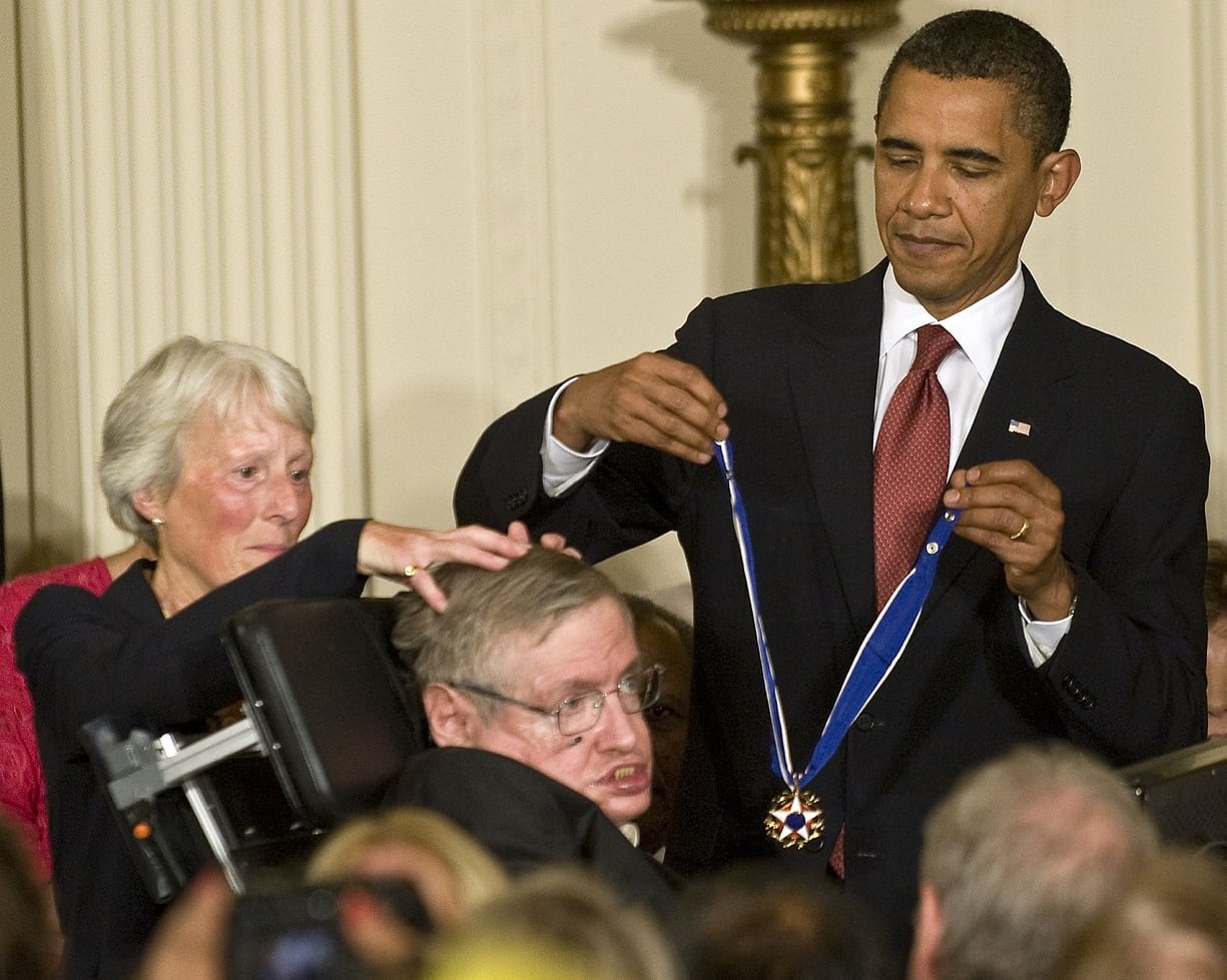 دریافت مدال لیاقت از اوباما