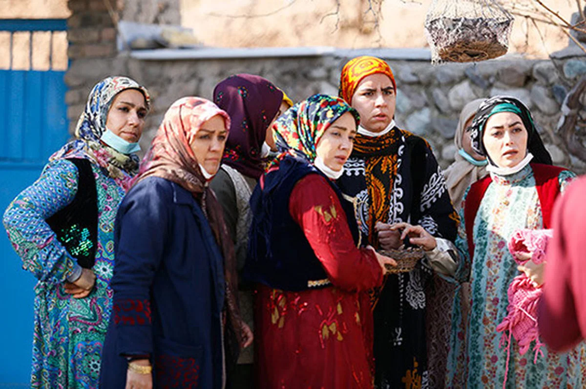 معرفی سریال نون خ + بیوگرافی و تصاویر بازیگران فصل 1 تا 4 و حواشی - تلنگر