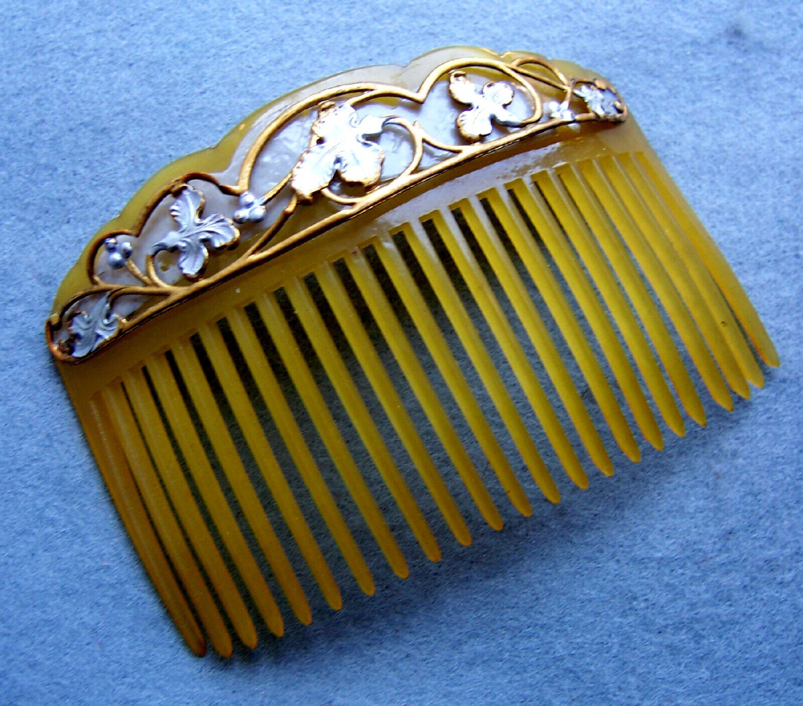 Celluloid hair comb