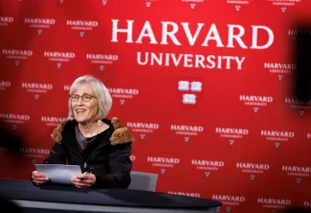 کلودیا گلدن برنده جایزه نوبل اقتصاد در دانشگاه هاروارد