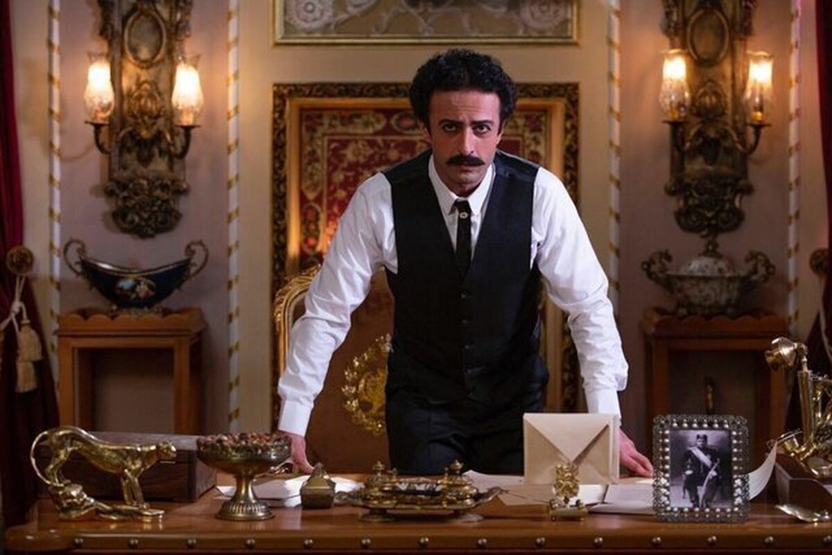 حسام محمودی در سریال رحیل