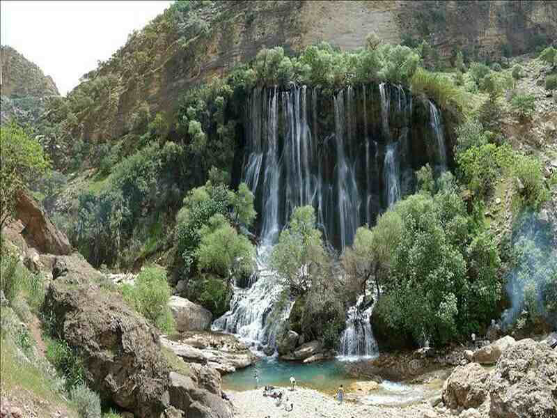 آبشار ایزی در بازدید از اولین تمدن آریایی با سفر به شهرستان اسفراین