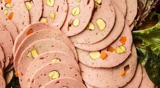 کالباس مرغ خانگی