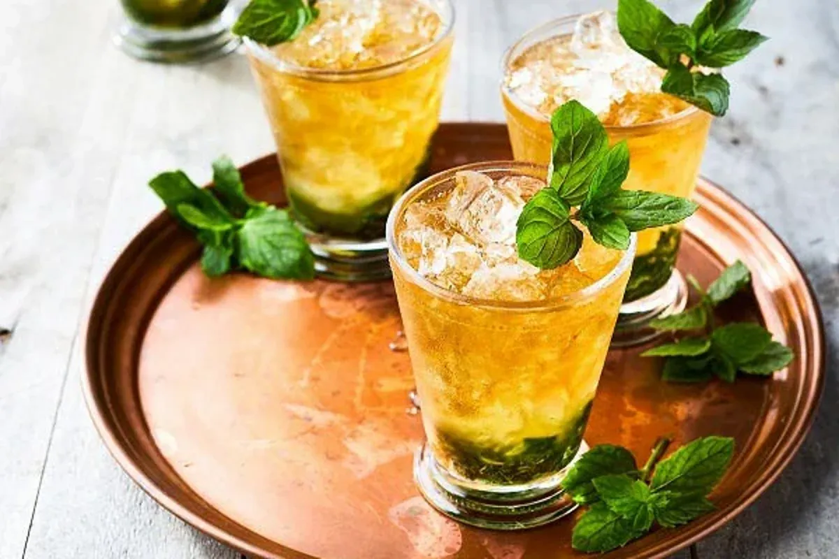 طرز تهیه شربت سکنجبین خوشمزه و سنتی برای تقویت معده و کبد