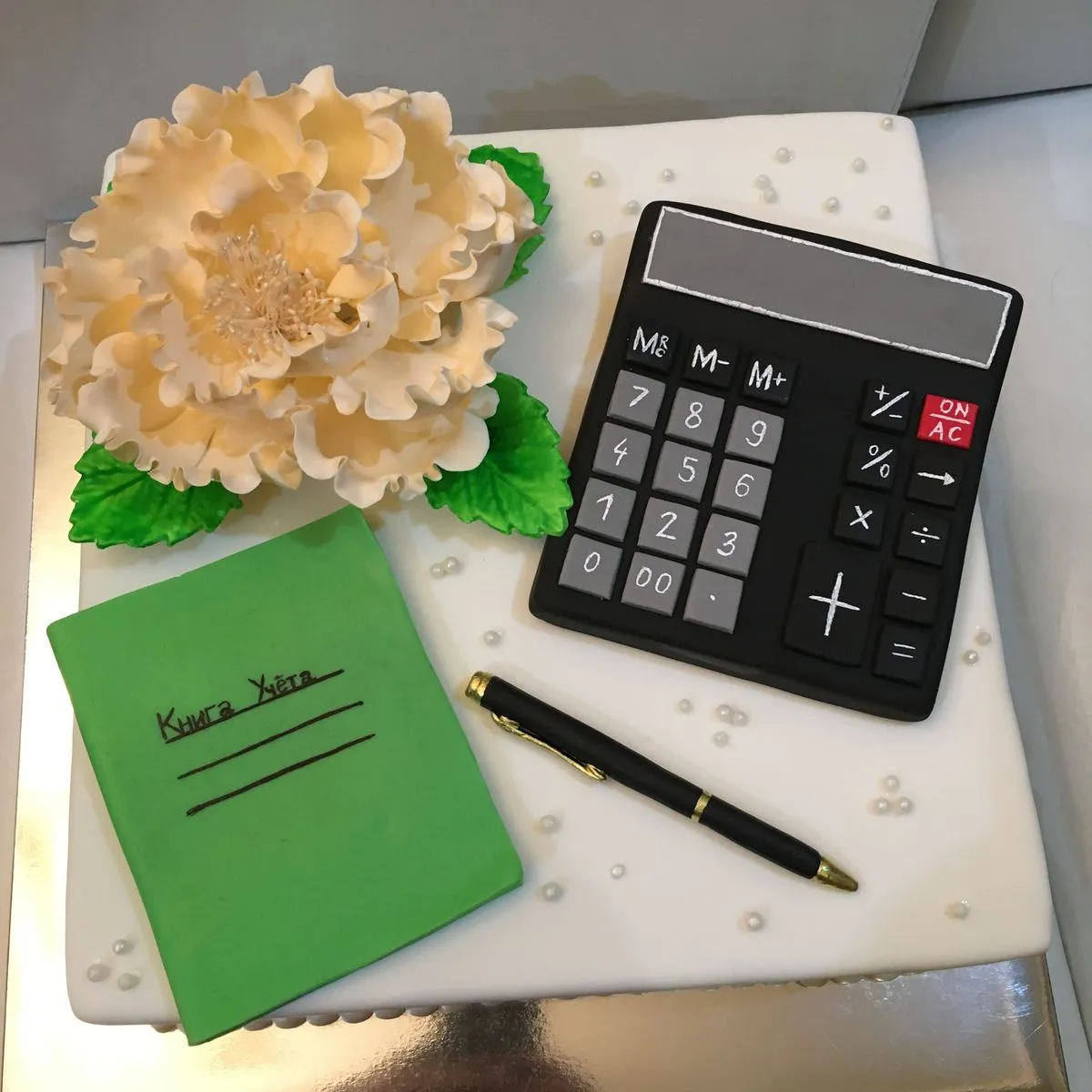 ایده کیک حسابدار