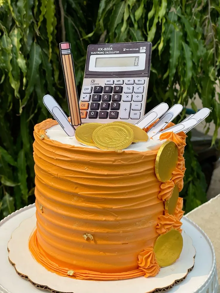 ایده کیک حسابدار