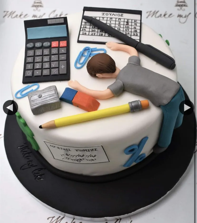 ایده کیک حسابدار