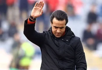 توییت جنجالی علی کریمی که موجی از خشم به راه انداخت