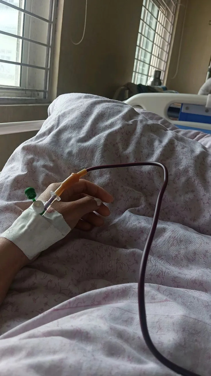 عکس دست سرم زده