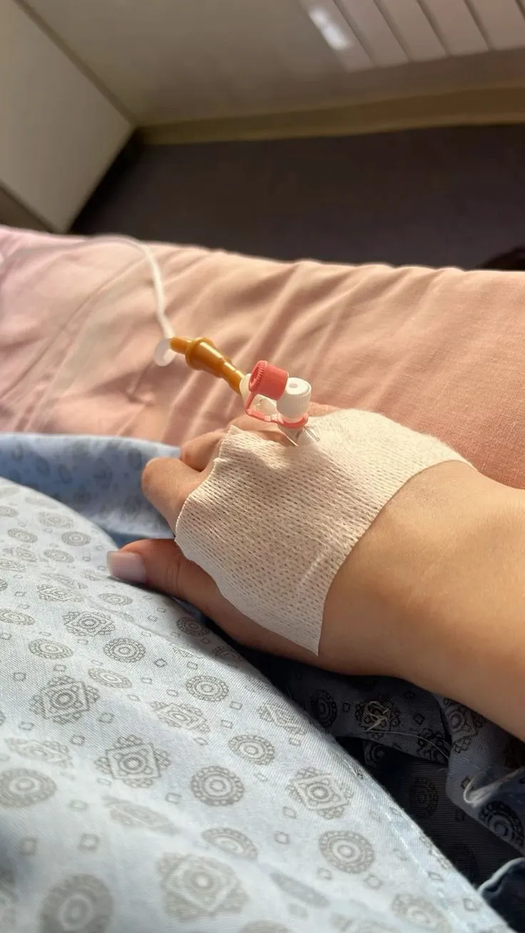 عکس دست سرم زده