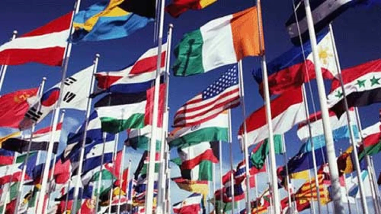 کدام کشور ها از شهرواندان خود درخواست کردند ایران را ترک کنند؟