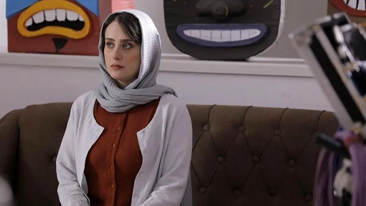 گلنوش قهرمانی در افعی تهران