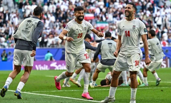 هواداران تیم ملی در انتظار بلیت