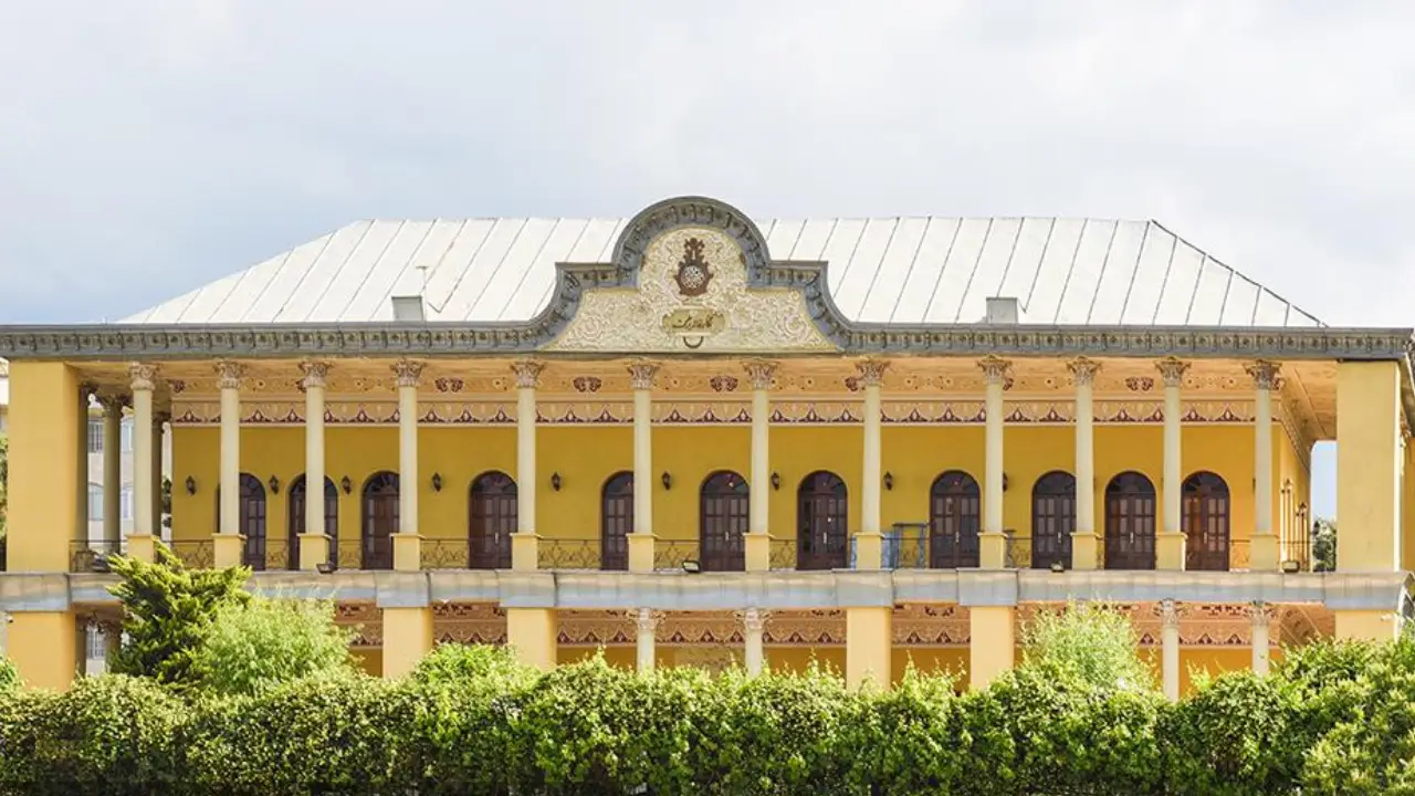 عمارت عینالدوله (نگارخانه برگ)