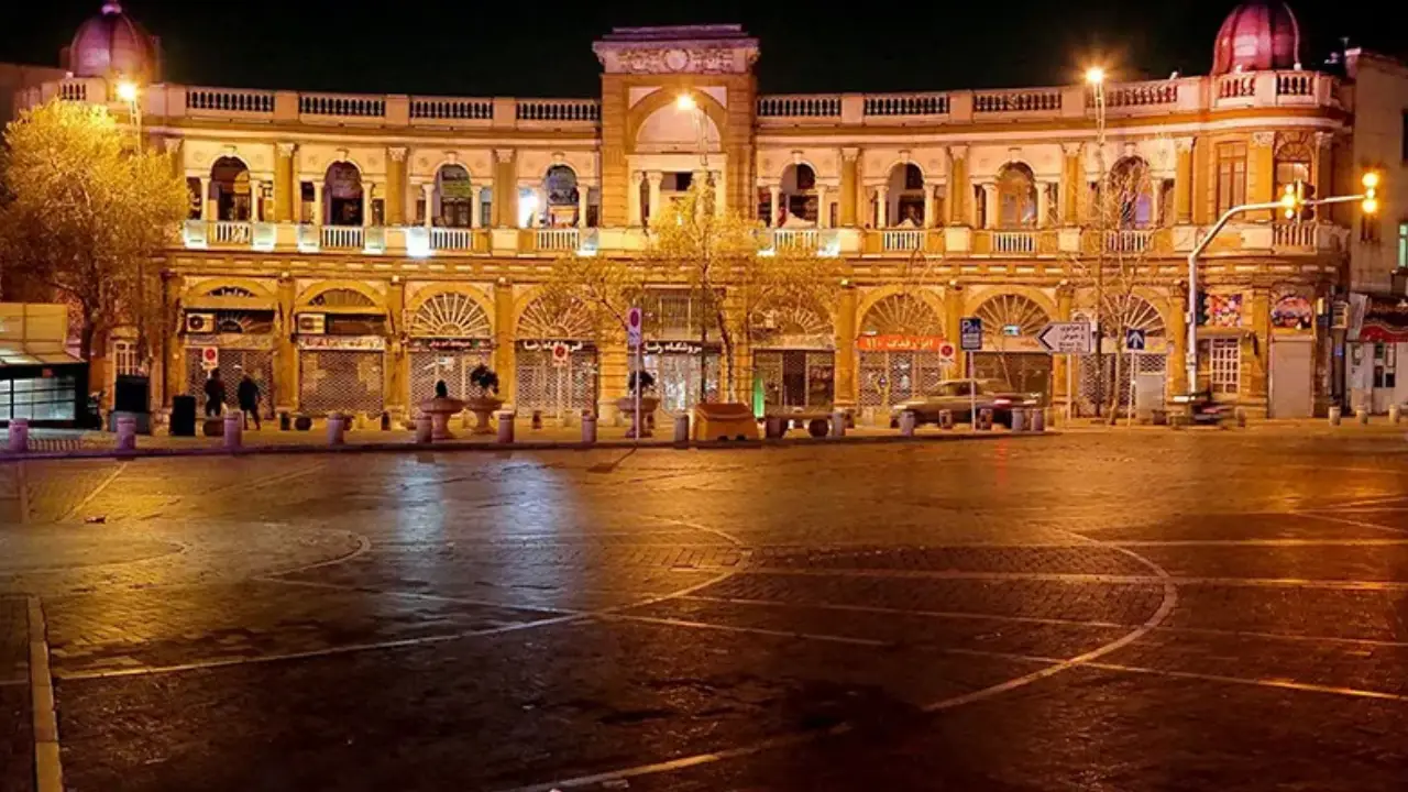 میدان حسنآباد