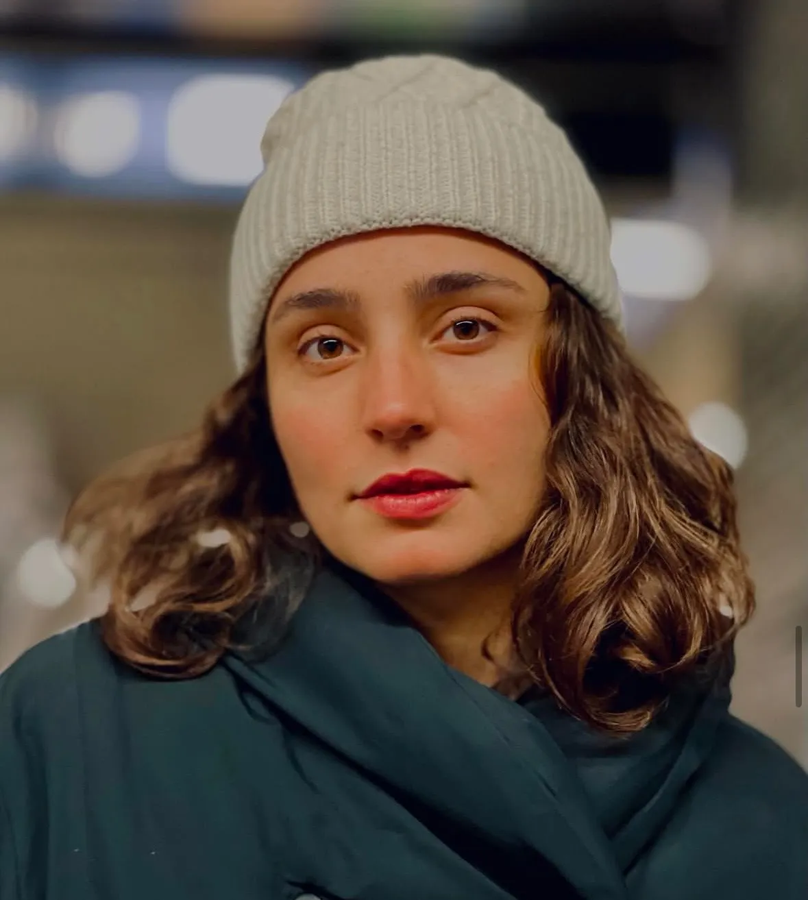سها نیاستی