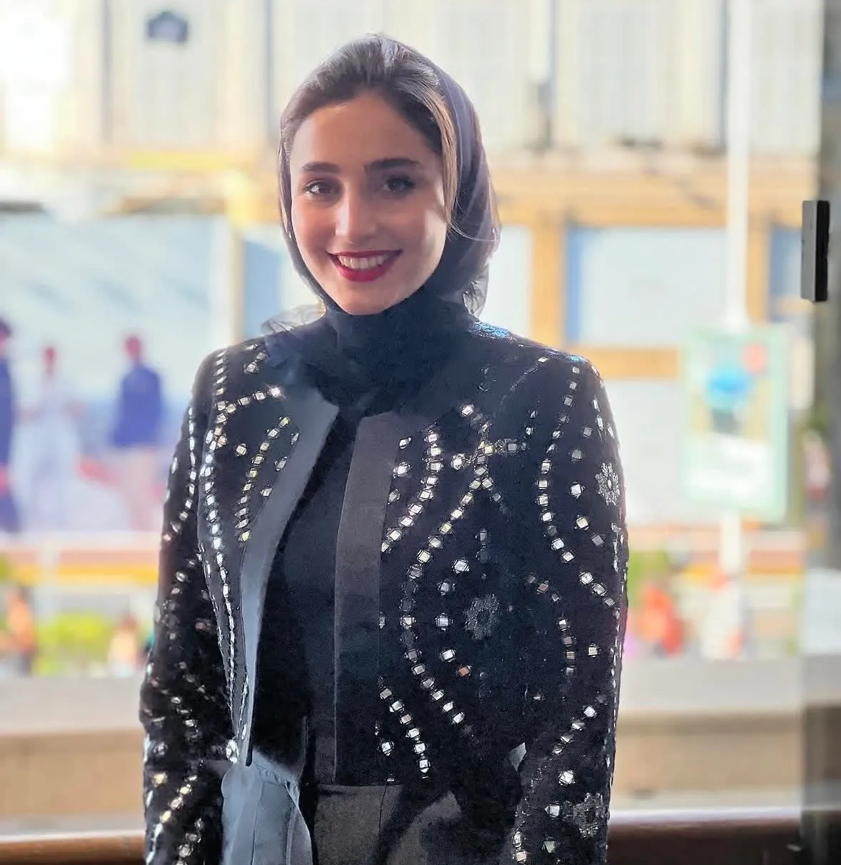 سها نیاستی