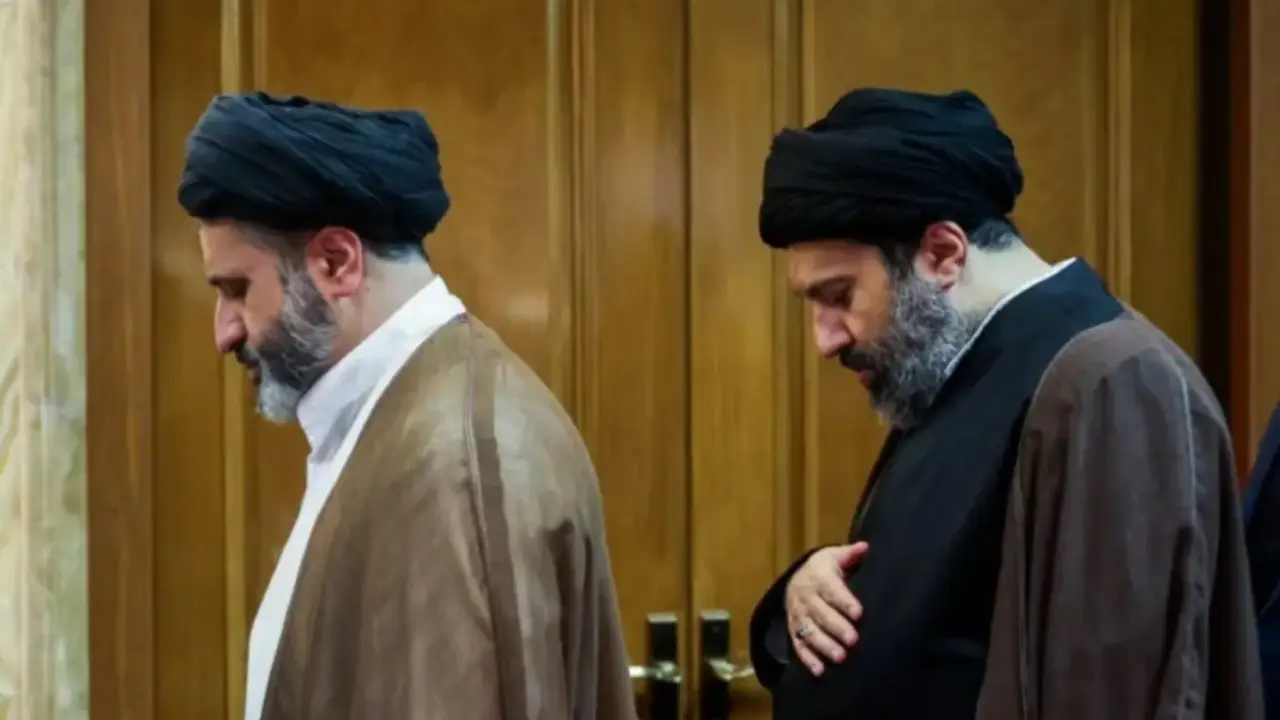 سه فرزند آیتالله خامنهای در مصلای تهران