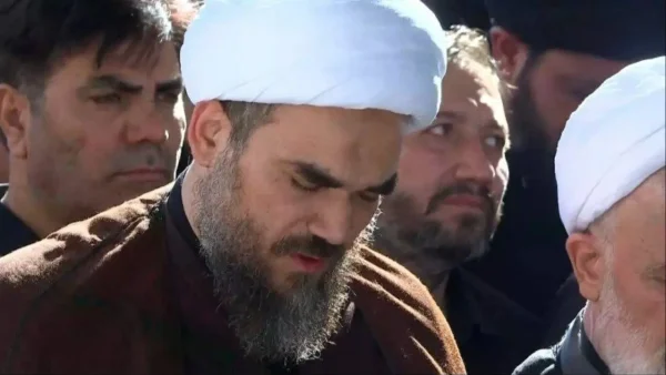 همسر شهیده سیده بشری خامنهای در مراسم تشییع شهدای تهران حاضر شد