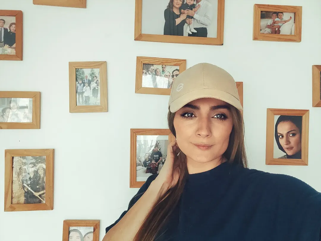 السا فیروز آذر
