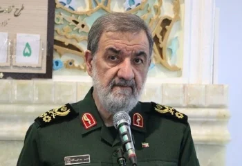 محسن رضایی در حال اعلام شرایط ایران برای مذاکره